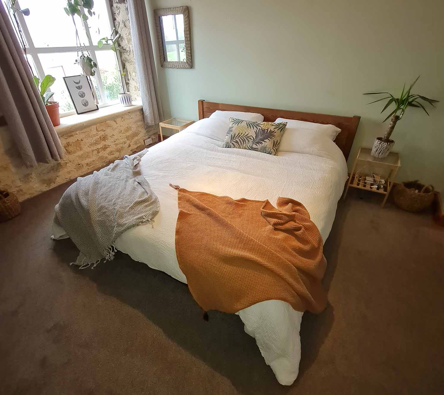 Cosy bedroom ideas warm colours